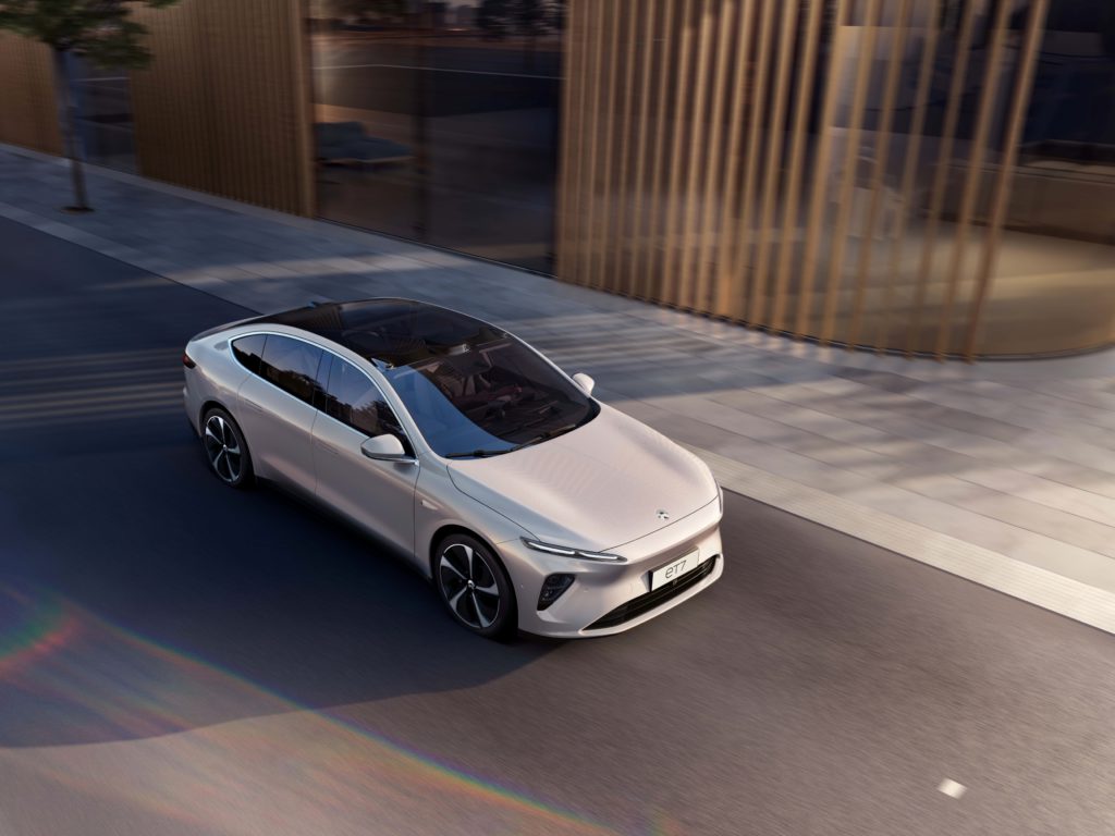 Nio luxury deals sedan