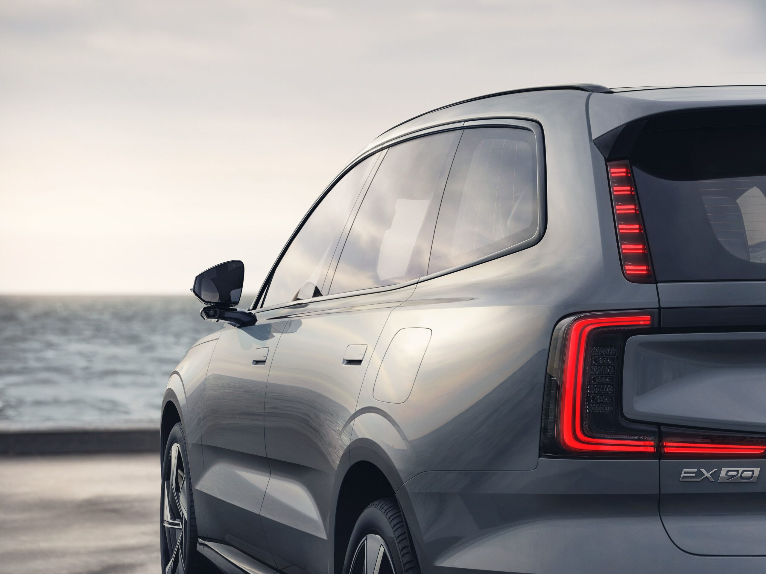Volvo Cars Continues its Transformation Despite Lockdowns and Covid-19 Challenges | Strong Product Portfolio Set to Drive Growth in 2022