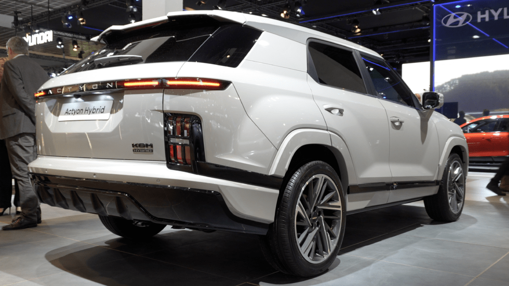 KGM Actyon Hybrid und Brüsseler Automobilsalon